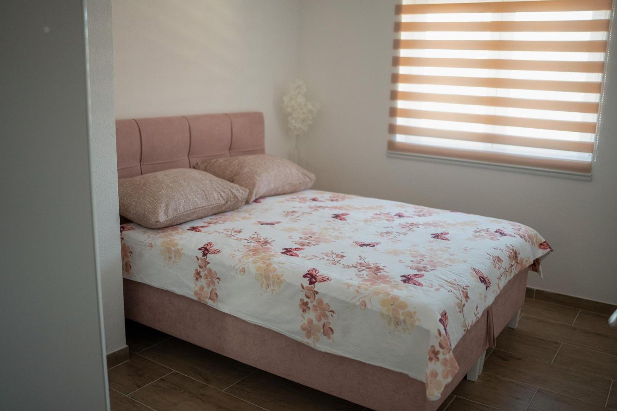 Apartmani Elegance Tuzla Buitenkant foto