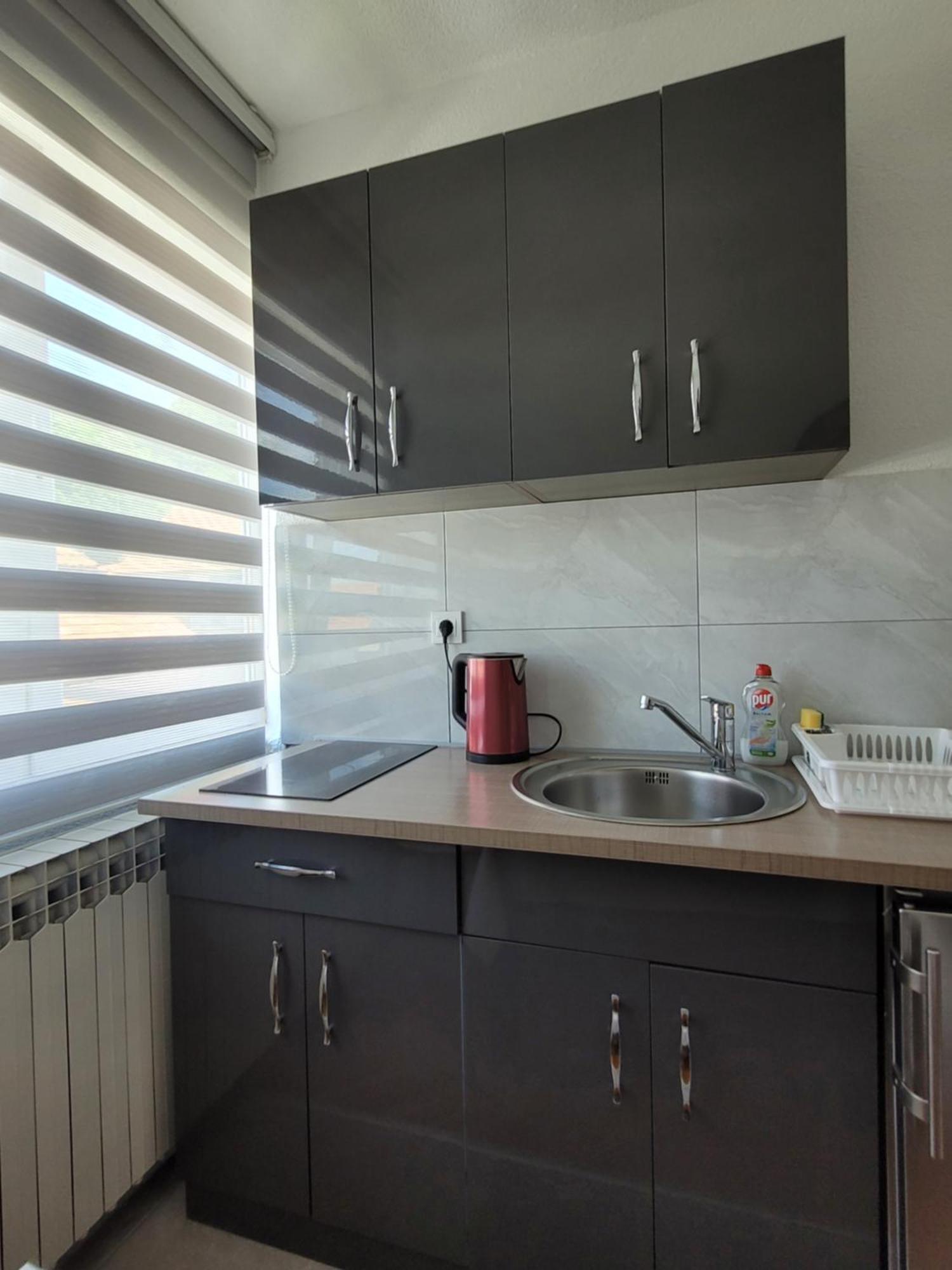 Apartmani Elegance Tuzla Buitenkant foto