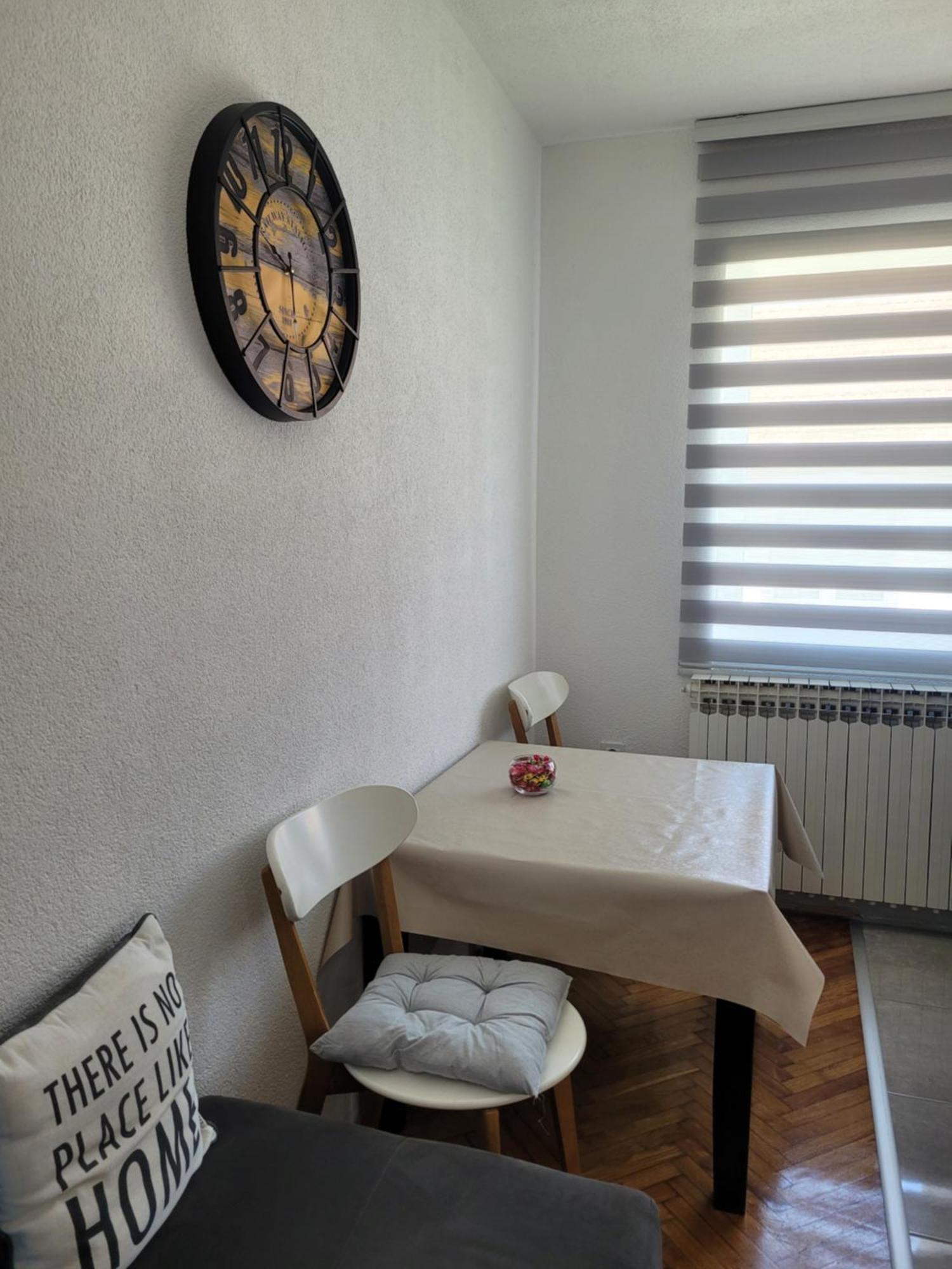 Apartmani Elegance Tuzla Buitenkant foto