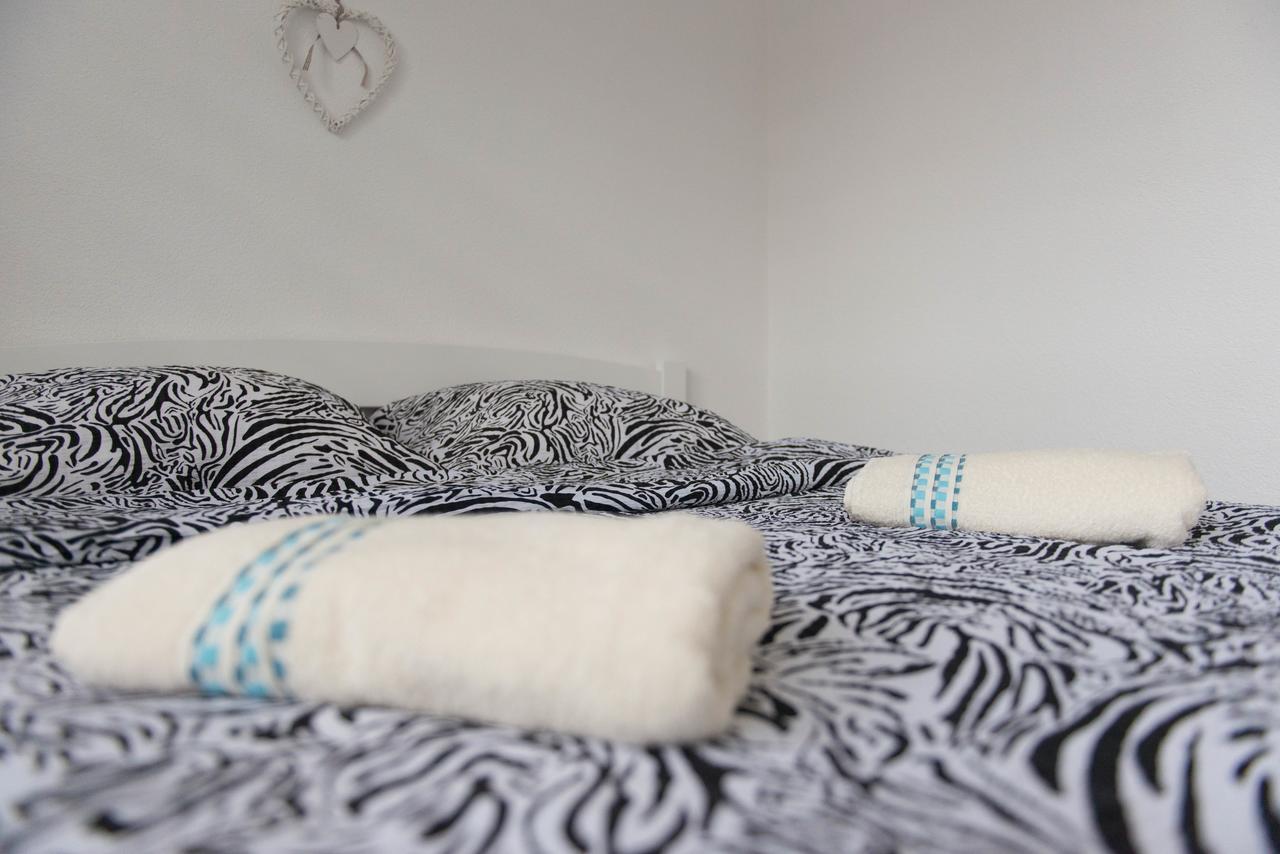 Apartmani Elegance Tuzla Buitenkant foto