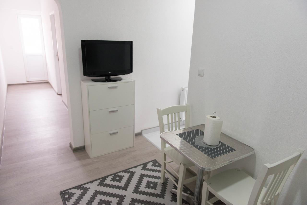 Apartmani Elegance Tuzla Buitenkant foto