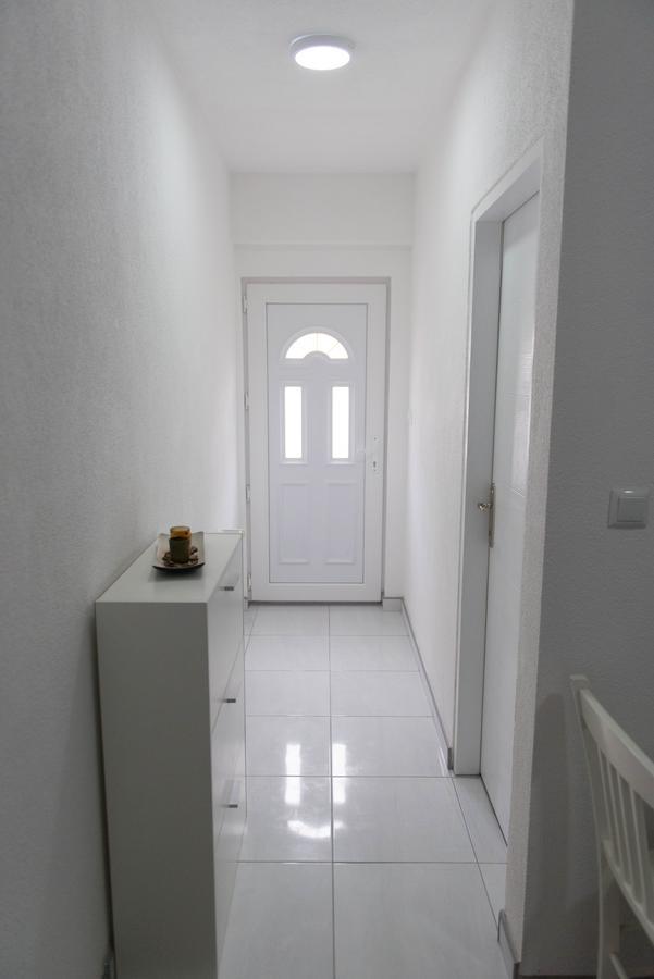 Apartmani Elegance Tuzla Buitenkant foto
