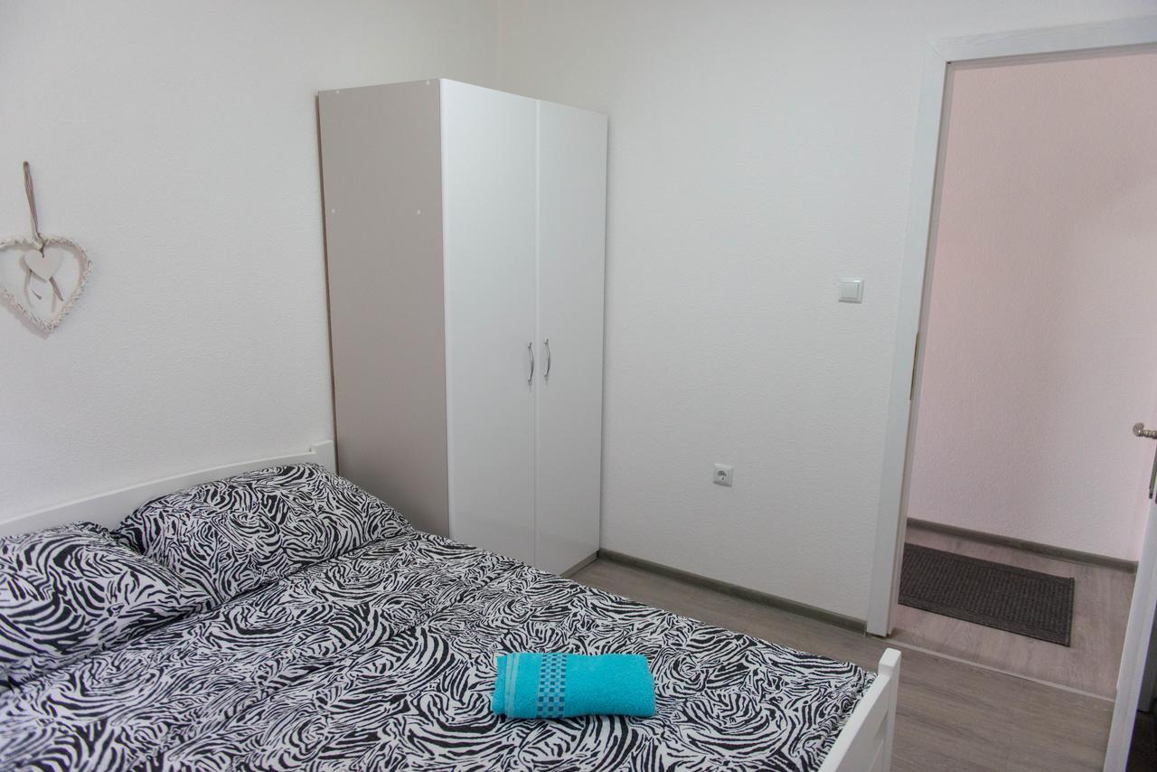 Apartmani Elegance Tuzla Buitenkant foto